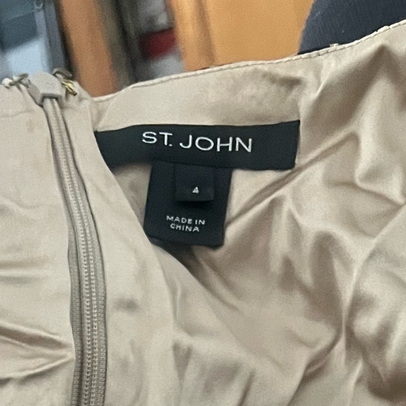 St. John Animal Print Sleeveless Top Blouse 100% Silk Brown Tan Cheetah Leopard - Picture 6 of 8